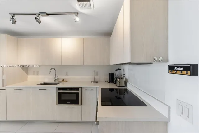 $629,000 | 501 Northeast 31st Street, Unit 2109, Miami, FL 33137