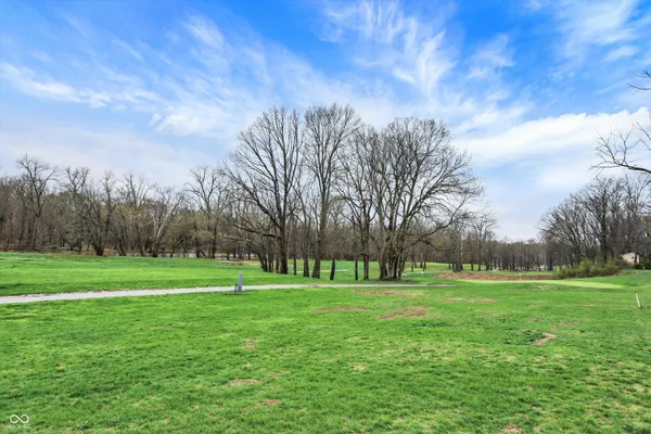 $325,000 | 1609 Greenacres Drive, Kokomo, IN 46901