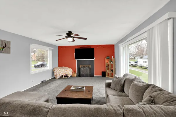 $325,000 | 1609 Greenacres Drive, Kokomo, IN 46901