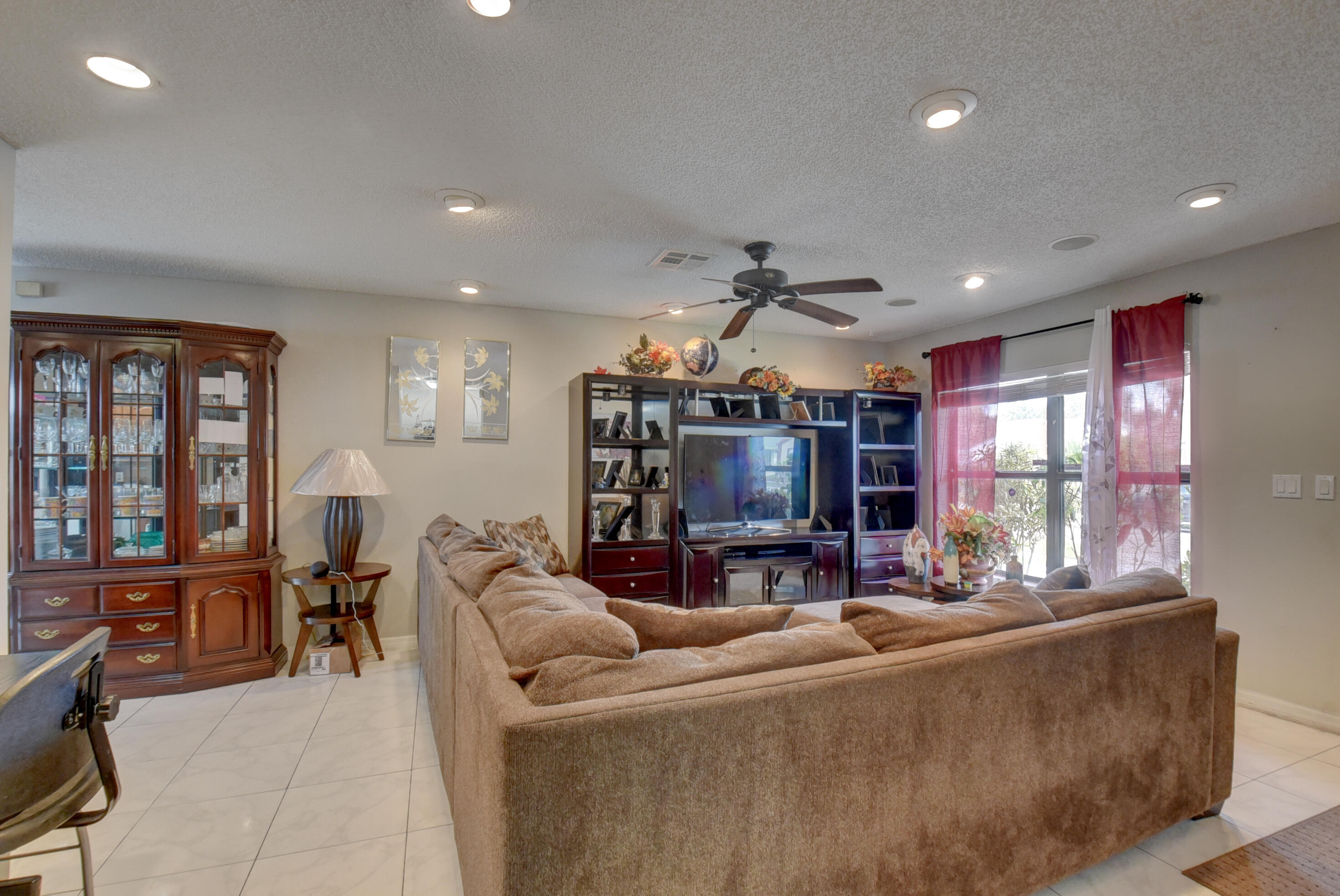 5971 Triphammer Road Lake Worth, FL 33463 - Photo 6 of 16 03_ebf_3754_5_6_7_8
