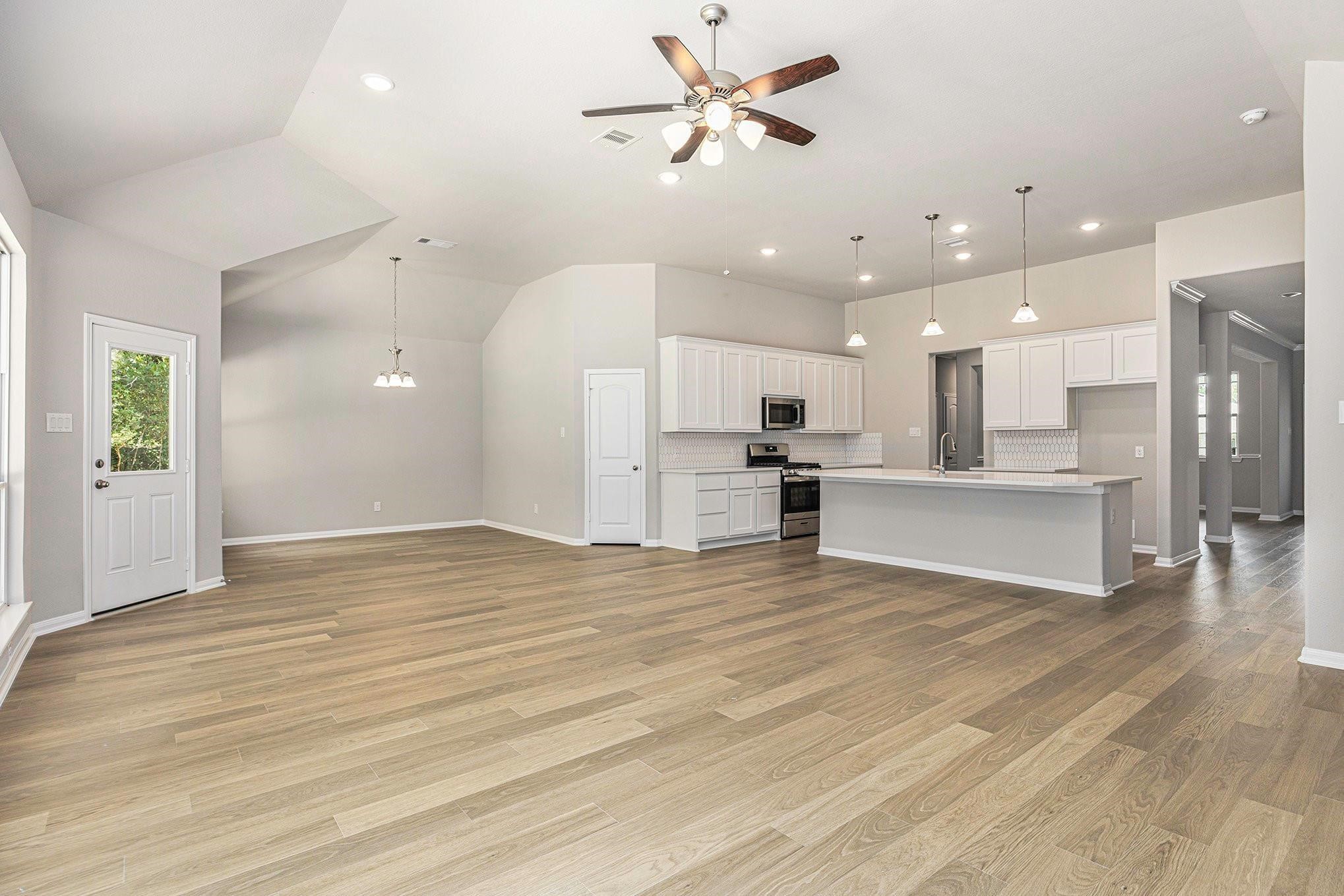 13408 Maverick Trail Road Conroe, TX 77303 - Photo 4 of 16