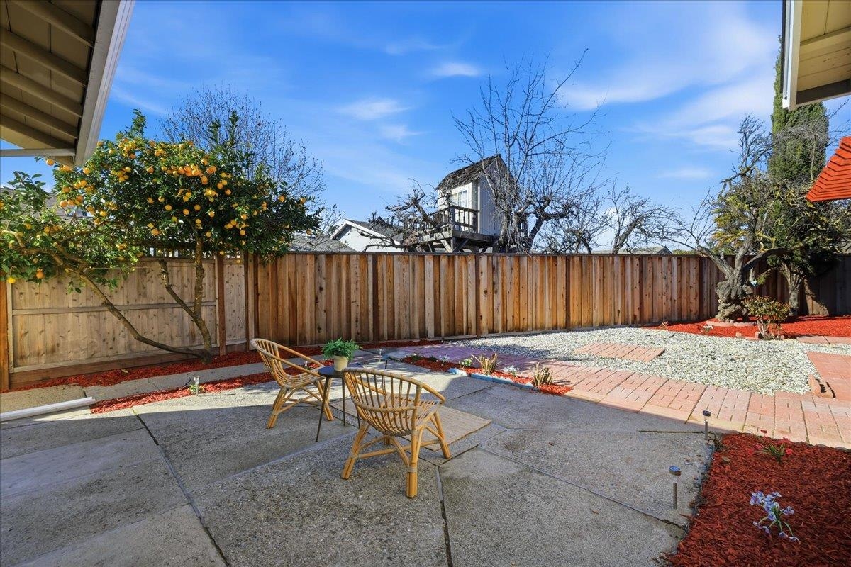 7109 Elba Way Dublin, CA 94568 - Photo 47 of 60 a backyard of a house with table and chairs