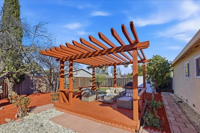 $1,350,000 | 7109 Elba Way, Dublin, CA 94568