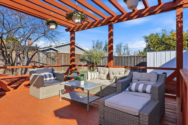 $1,350,000 | 7109 Elba Way, Dublin, CA 94568