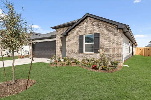 $2,450 | 31110 Winchester Falls, Fulshear, TX 77441