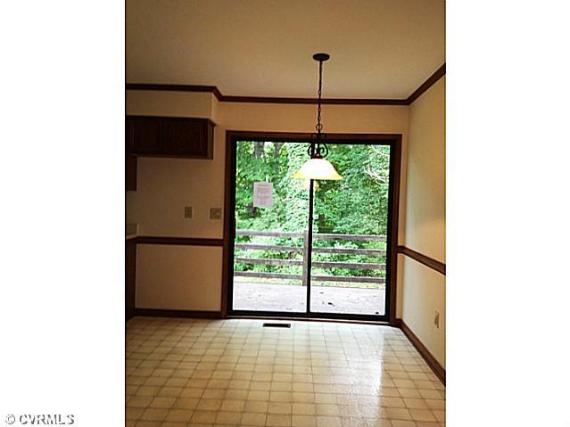 7501 Brightridge Road Chesterfield, VA 23832 - Photo 10 of 20 Breakfast Nook - Eat in kitchen area