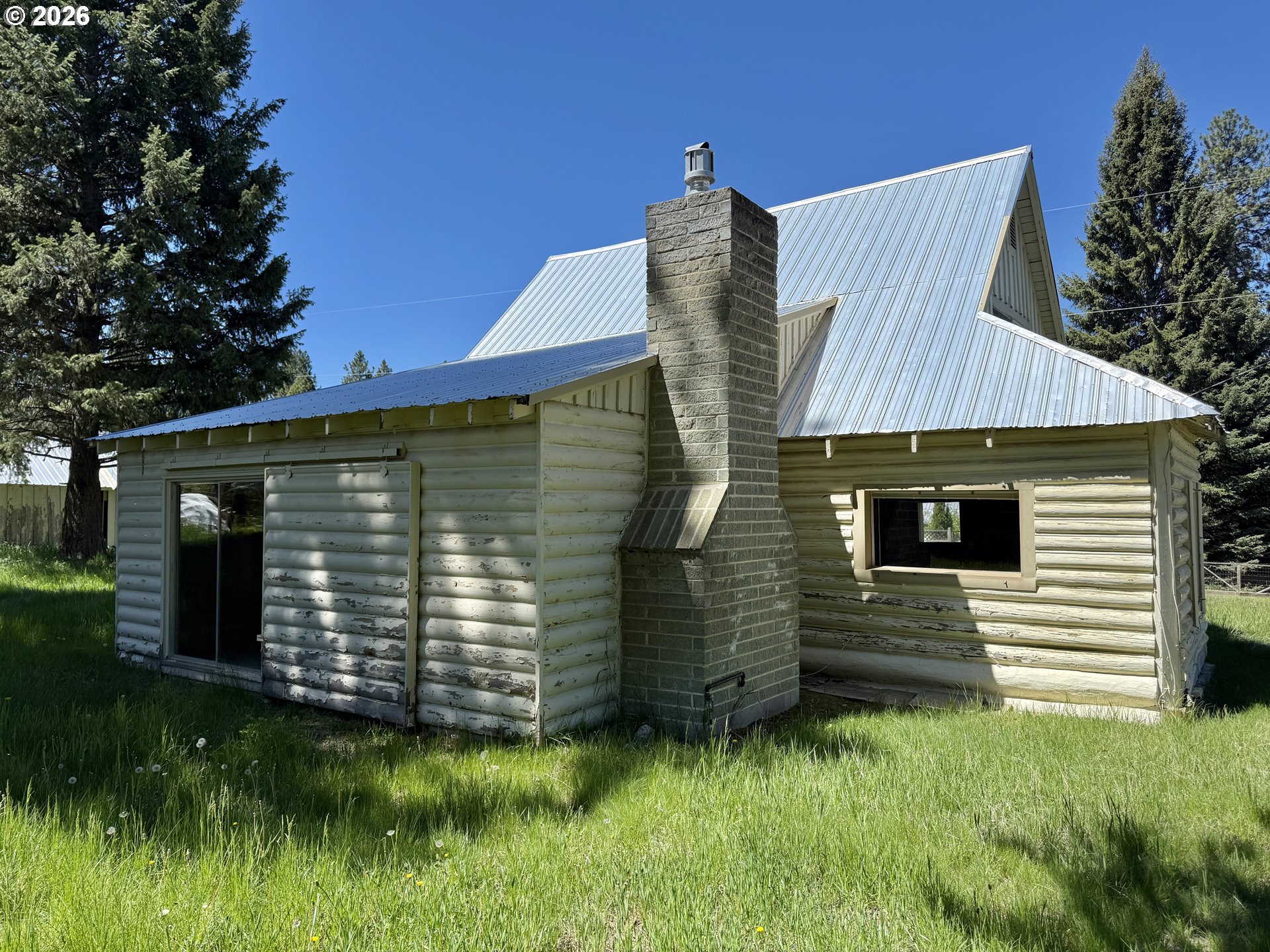 320 Bonanza Street Sumpter, OR 97877 - Photo 8 of 34 View
