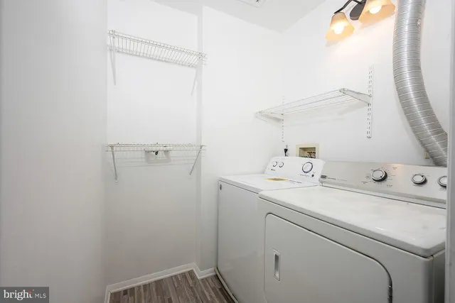 $2,000 | 7907 Badenloch Way, Unit 202, Gaithersburg, MD 20879