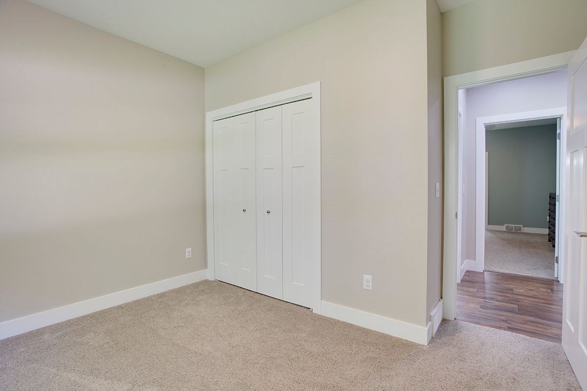 8229 Buck Ridge Road Cedar Falls, IA 50613 - Photo 15 of 22 Gallery Image 15