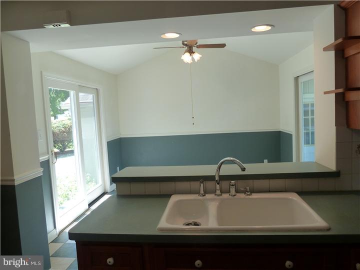 1000 Richmond Road Broomall, PA 19008 - Photo 16 of 25 Breakfast Room