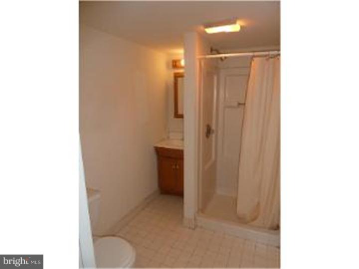 1000 Richmond Road Broomall, PA 19008 - Photo 24 of 25 Bathroom