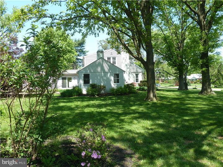 1000 Richmond Road Broomall, PA 19008 - Photo 8 of 25 Exterior Side
