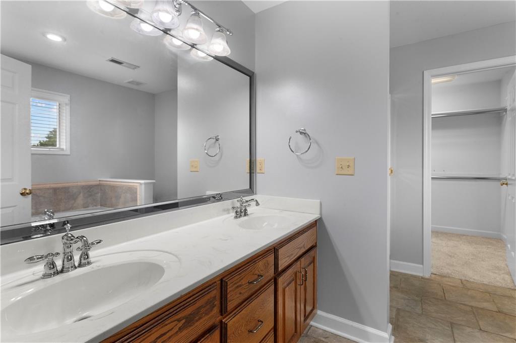 71 Arrowhead Road Lexington, MO 64067 - Photo 32 of 50