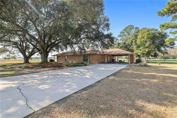 $289,000 | 57011 Old U S 51, Amite, LA 70422