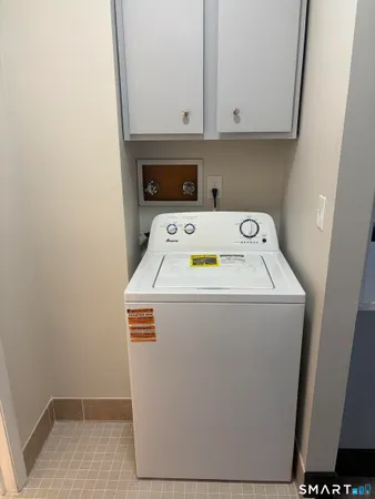 $1,700 | 37 Wakefield Court, Unit 1, New Britain, CT 06053