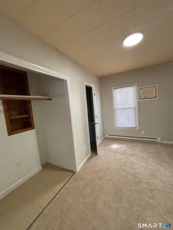 $1,700 | 37 Wakefield Court, Unit 1, New Britain, CT 06053