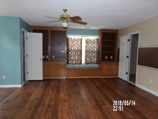 121 Winding Rock Road Goose Creek, SC 29445 - Photo 4 of 13 058