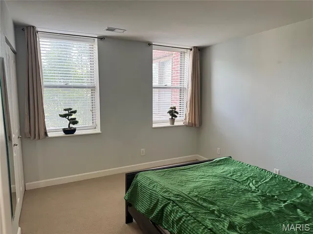 $90,000 | 5696 Kingsbury Avenue, Unit 306, St. Louis, MO 63112