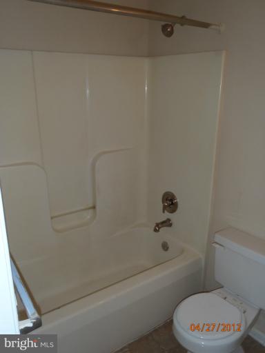 3 Nancy Court Rosedale, MD 21237 - Photo 16 of 20 Bath