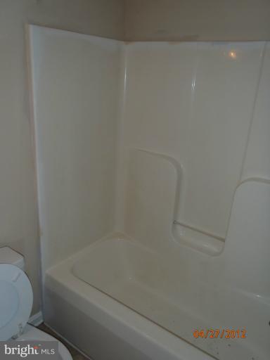 3 Nancy Court Rosedale, MD 21237 - Photo 19 of 20 Bath