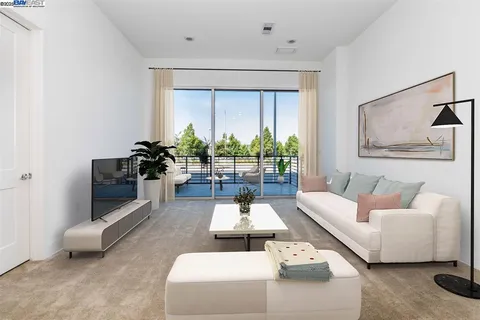 $650,000 | 45128 Warm Springs Boulevard, Unit 105, Fremont, CA 94539