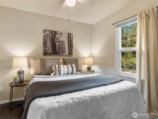 $399,999 | 735 Northeast McWilliams Road, Bremerton, WA 98311