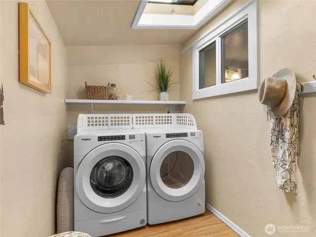 $399,999 | 735 Northeast McWilliams Road, Bremerton, WA 98311