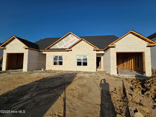 $297,500 | 2028 Dartford Drive, Unit B, Greenville, NC 27834