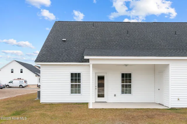 $297,500 | 2028 Dartford Drive, Unit B, Greenville, NC 27834