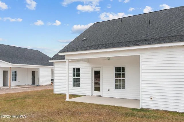 $297,500 | 2028 Dartford Drive, Unit B, Greenville, NC 27834