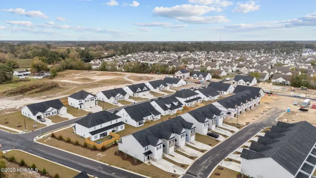 $297,500 | 2028 Dartford Drive, Unit B, Greenville, NC 27834