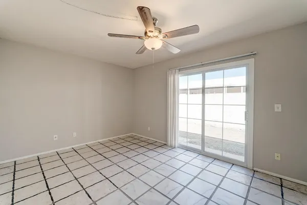 $1,699 | 1032 East Michelle Drive, Phoenix, AZ 85022