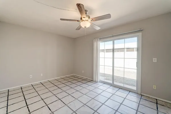 $1,699 | 1032 East Michelle Drive, Phoenix, AZ 85022