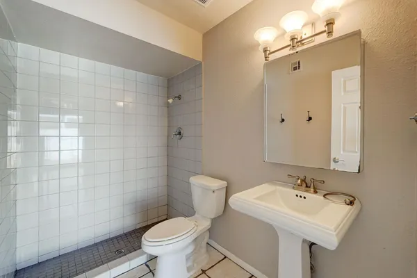 $1,850 | 1032 East Michelle Drive, Phoenix, AZ 85022