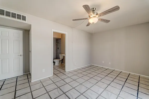 $1,699 | 1032 East Michelle Drive, Phoenix, AZ 85022