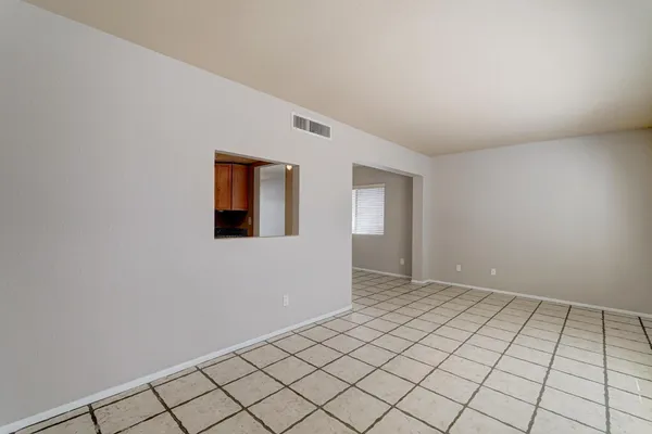 $1,699 | 1032 East Michelle Drive, Phoenix, AZ 85022