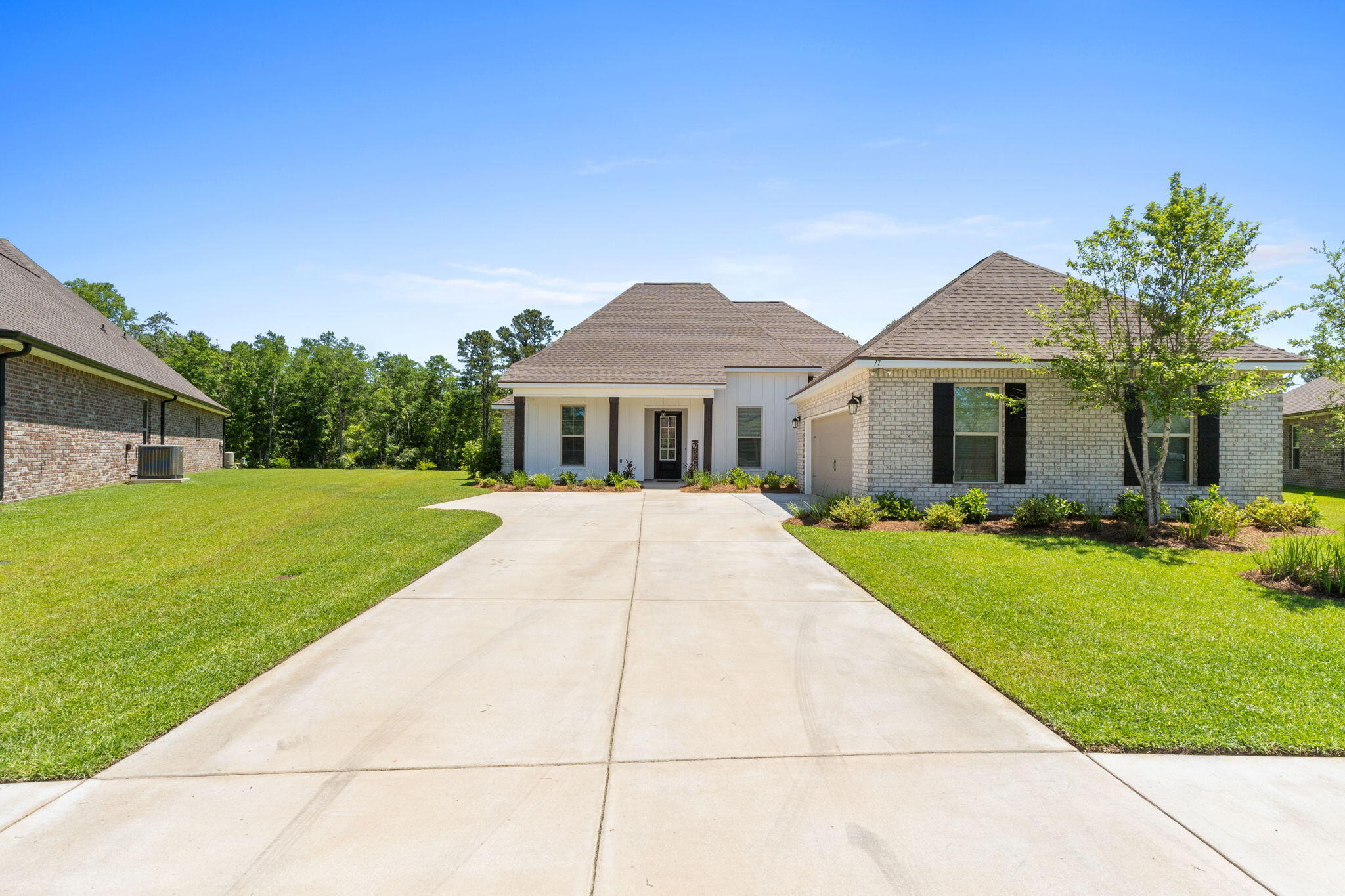 77 Flora Lane Freeport, FL 32439 - Photo 2 of 119 3-web-or-mls-FDP01743