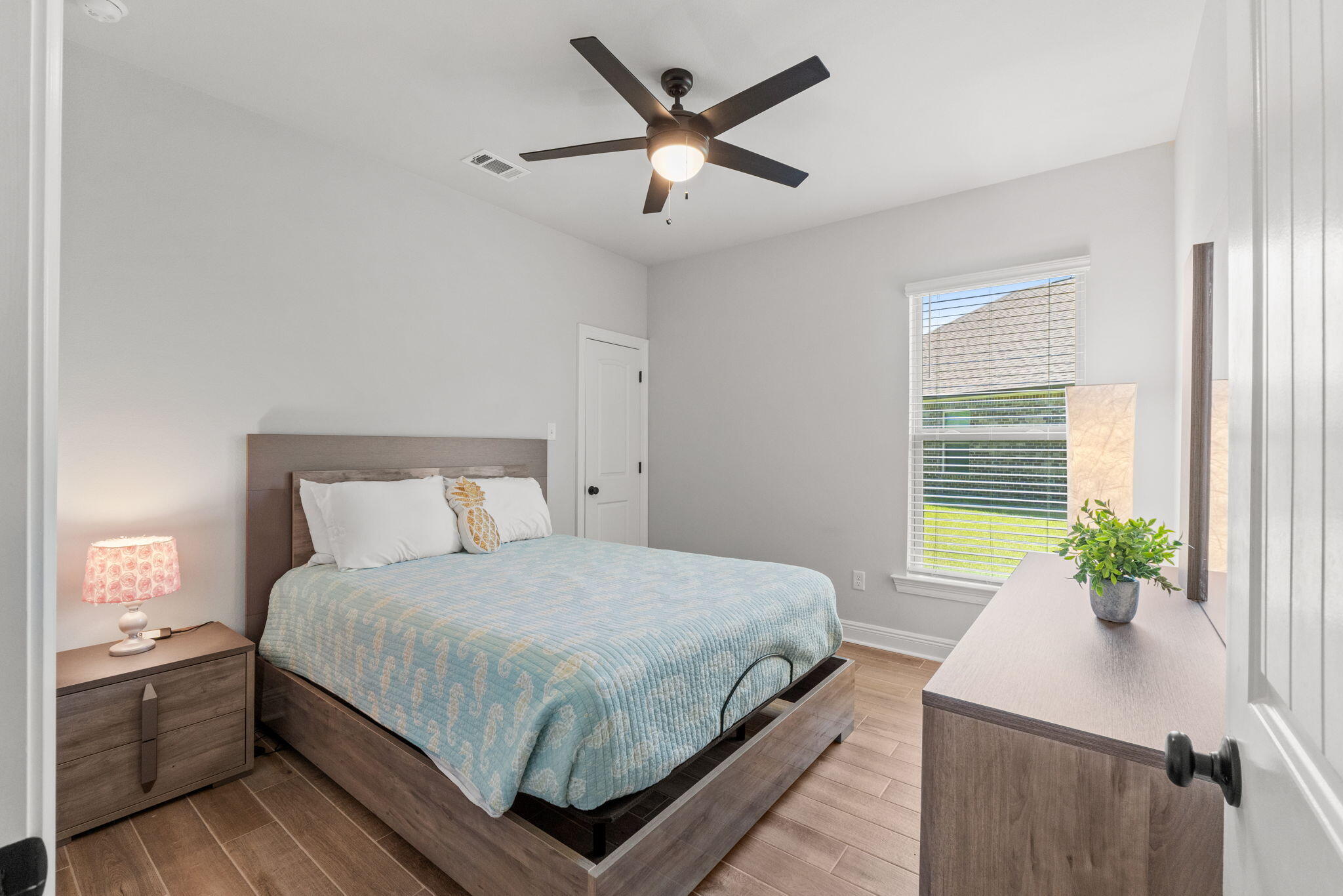 77 Flora Lane Freeport, FL 32439 - Photo 42 of 119 48-web-or-mls-FDP01884