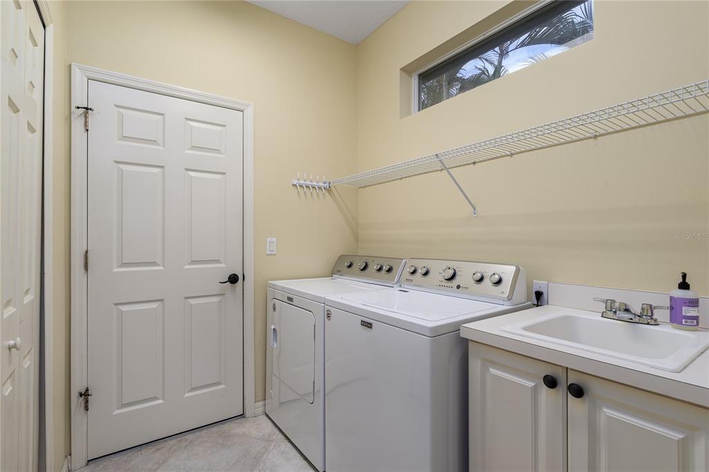 7431 Edenmore Street Lakewood Ranch, FL 34202 - Photo 28 of 41