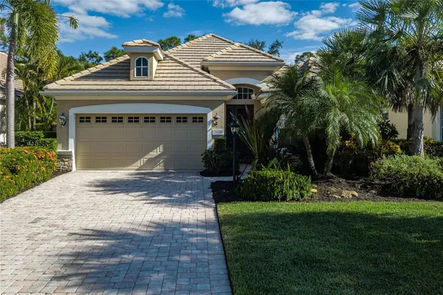 $677,000 | 7431 Edenmore Street, Lakewood Ranch, FL 34202