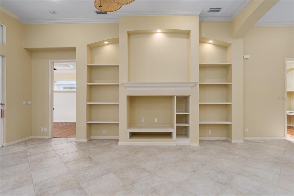 7431 Edenmore Street Lakewood Ranch, FL 34202 - Photo 10 of 41