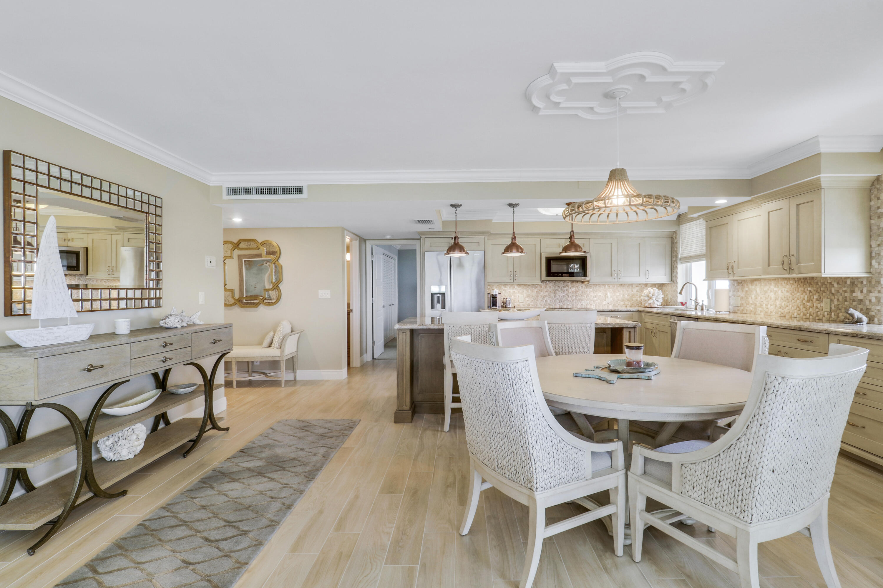 375 South Beach Road, Unit 803 Tequesta, FL 33469 - Photo 11 of 43 dining