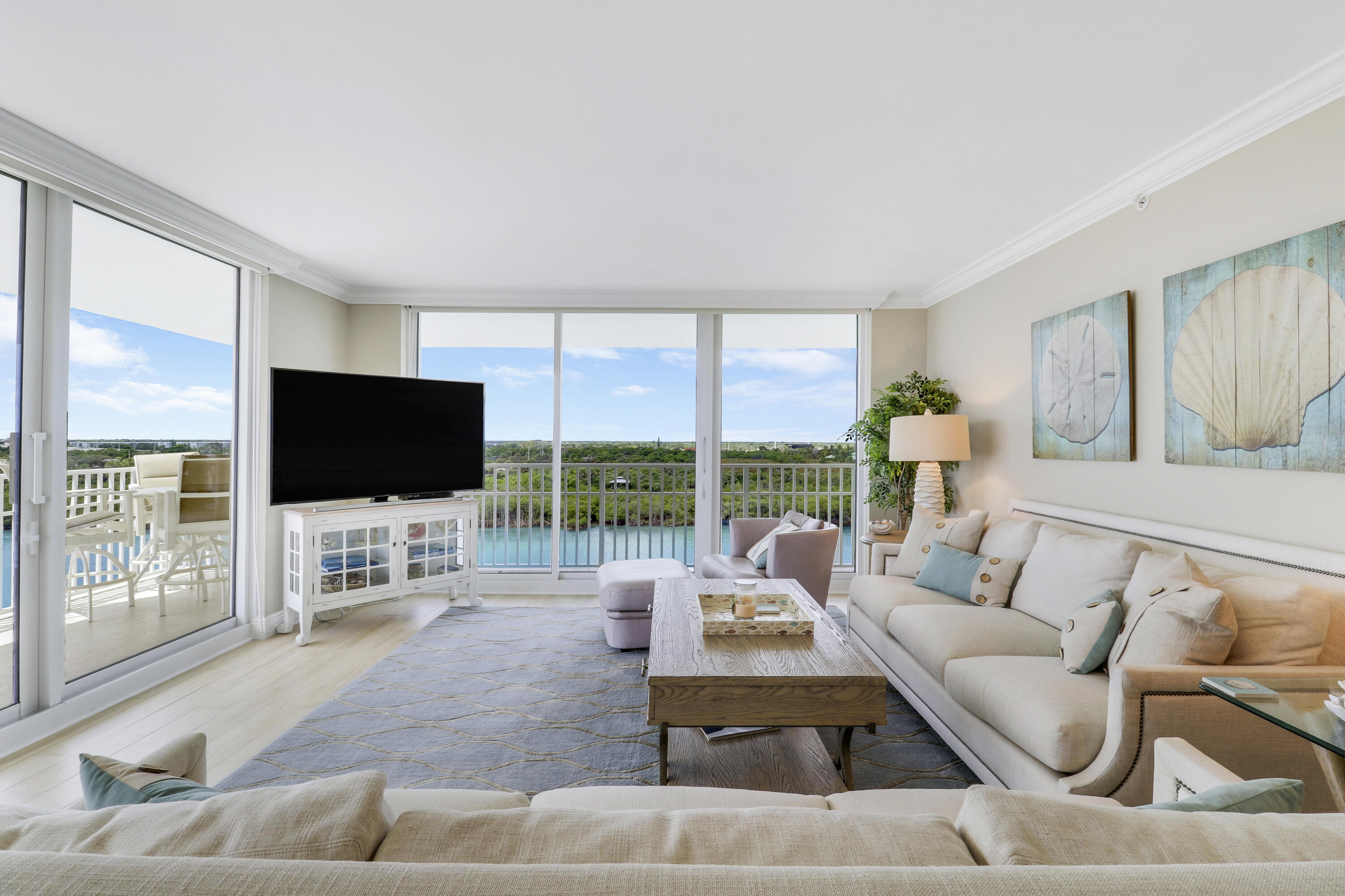 375 South Beach Road, Unit 803 Tequesta, FL 33469 - Photo 13 of 43 living