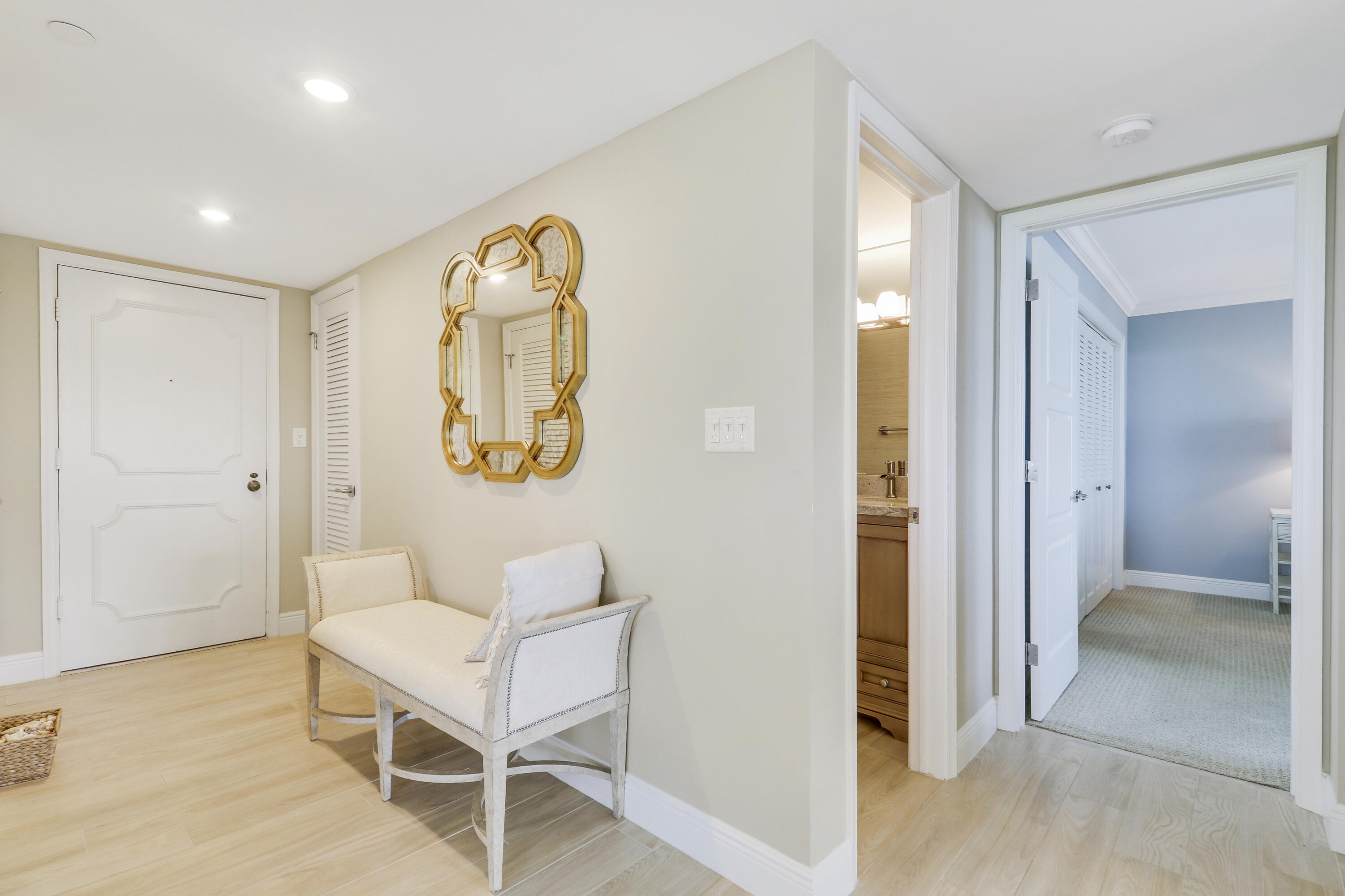 375 South Beach Road, Unit 803 Tequesta, FL 33469 - Photo 2 of 43 Entry