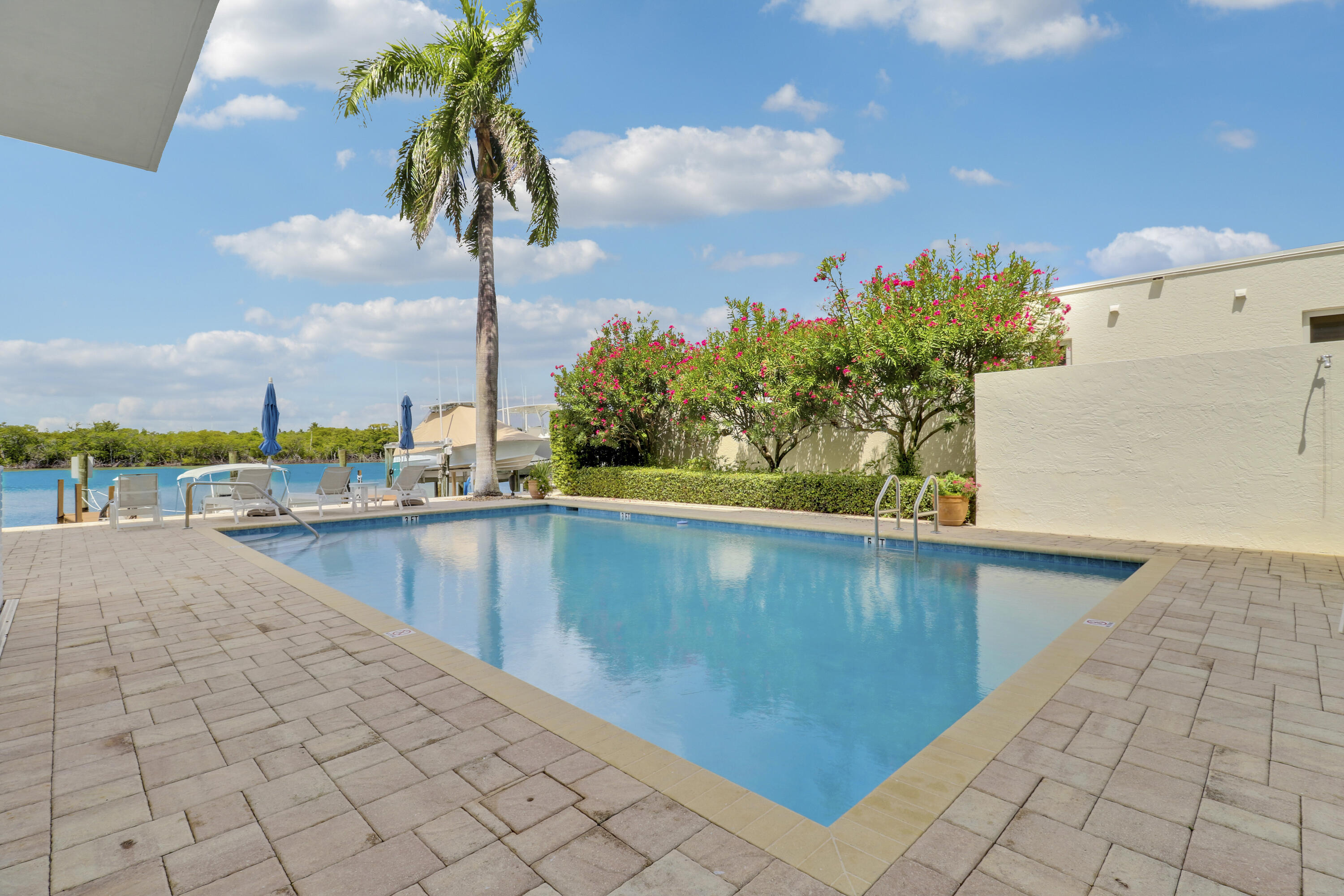 375 South Beach Road, Unit 803 Tequesta, FL 33469 - Photo 33 of 43 pool