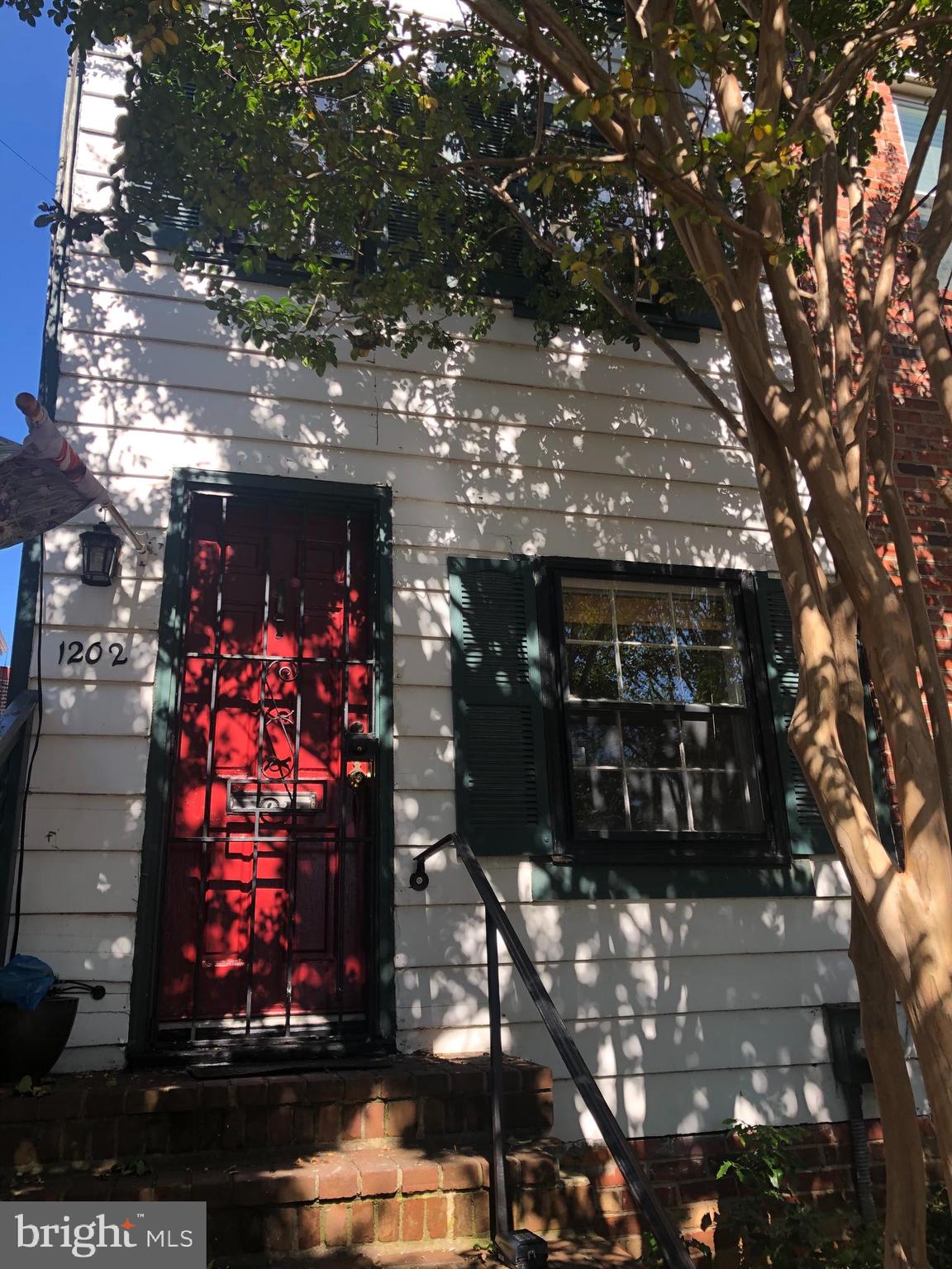 1202 D Street Southeast Washington, DC 20003 - Photo 1 of 20 Gallery Image 1