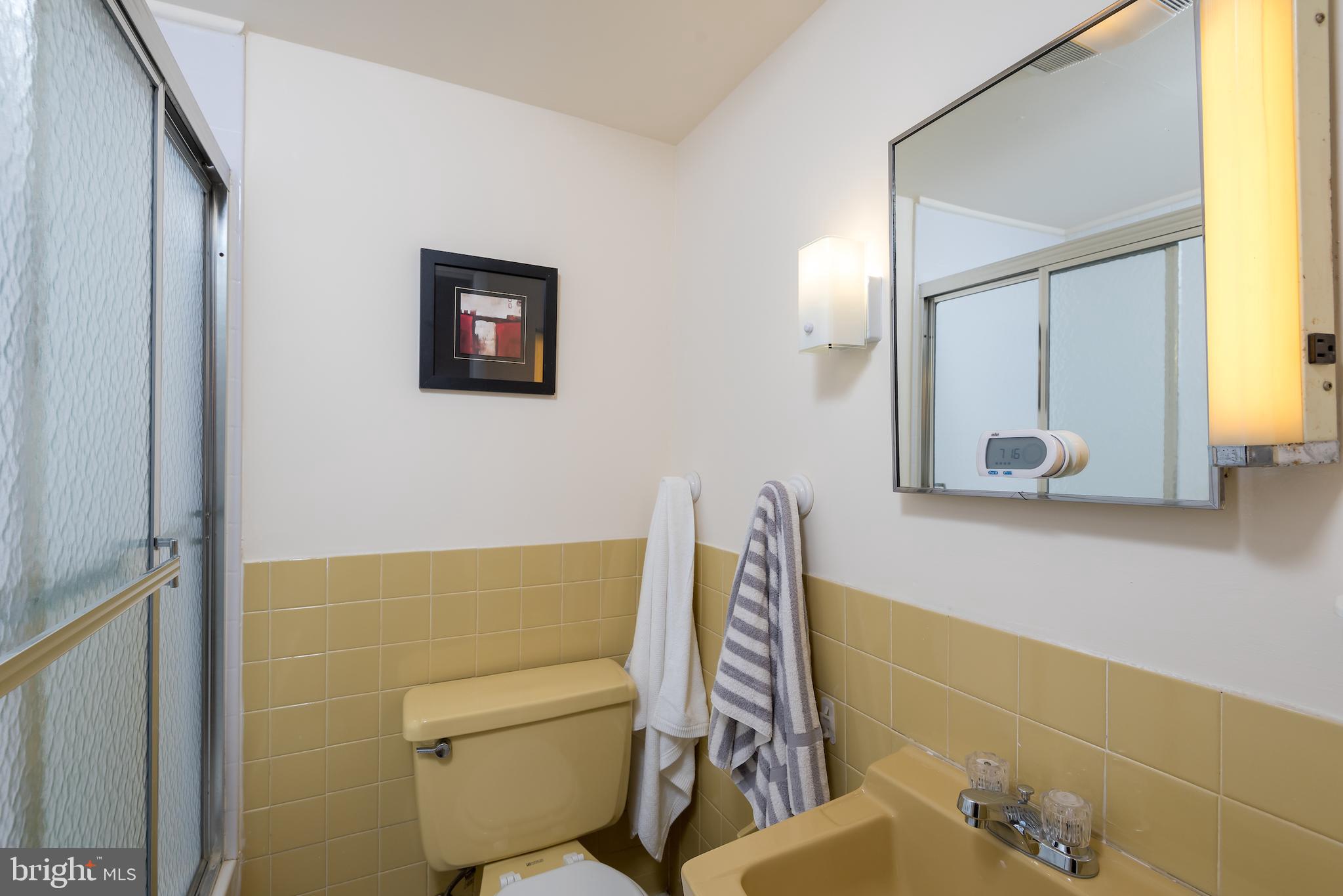 1202 D Street Southeast Washington, DC 20003 - Photo 11 of 20 Gallery Image 11