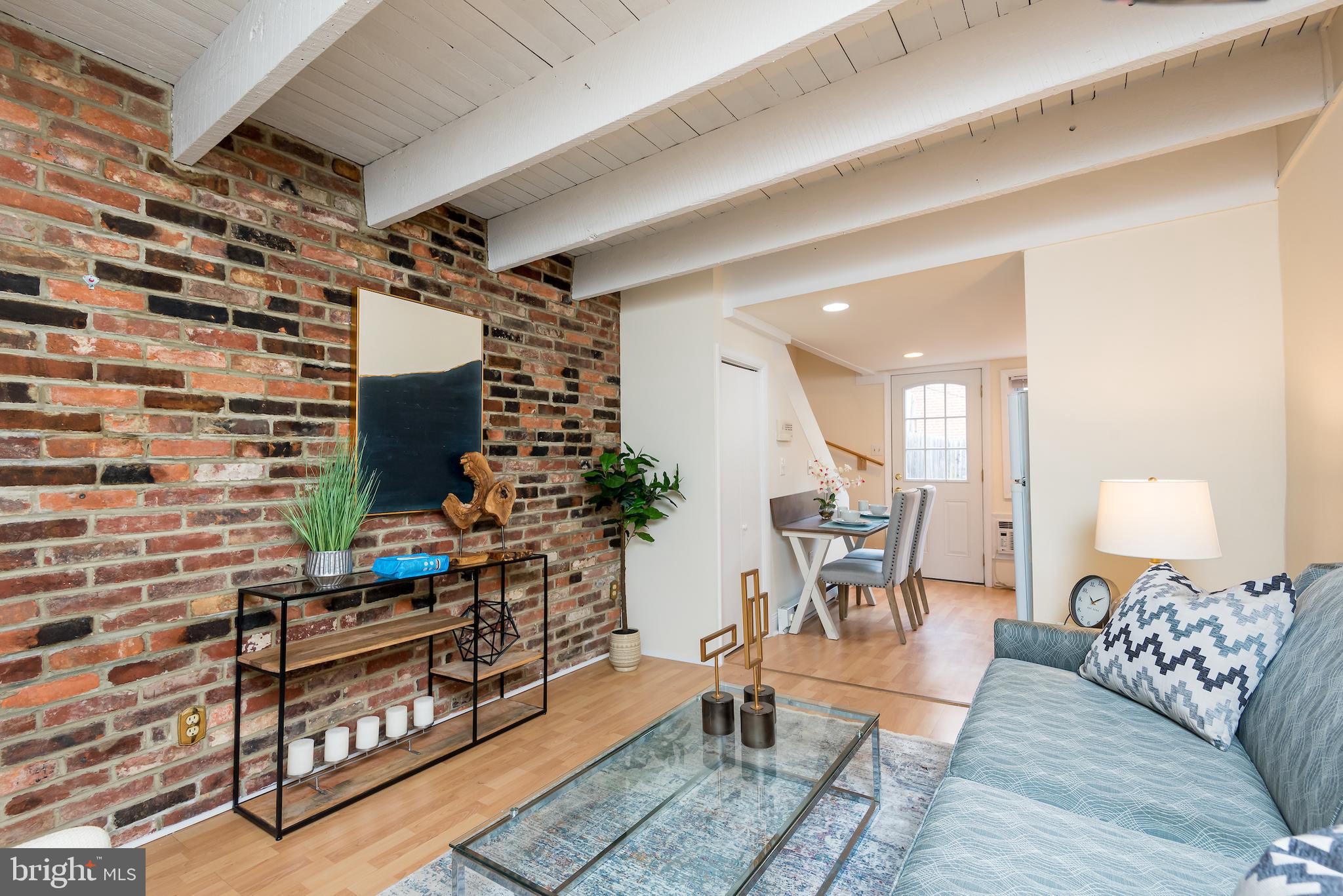 1202 D Street Southeast Washington, DC 20003 - Photo 3 of 20 Gallery Image 3