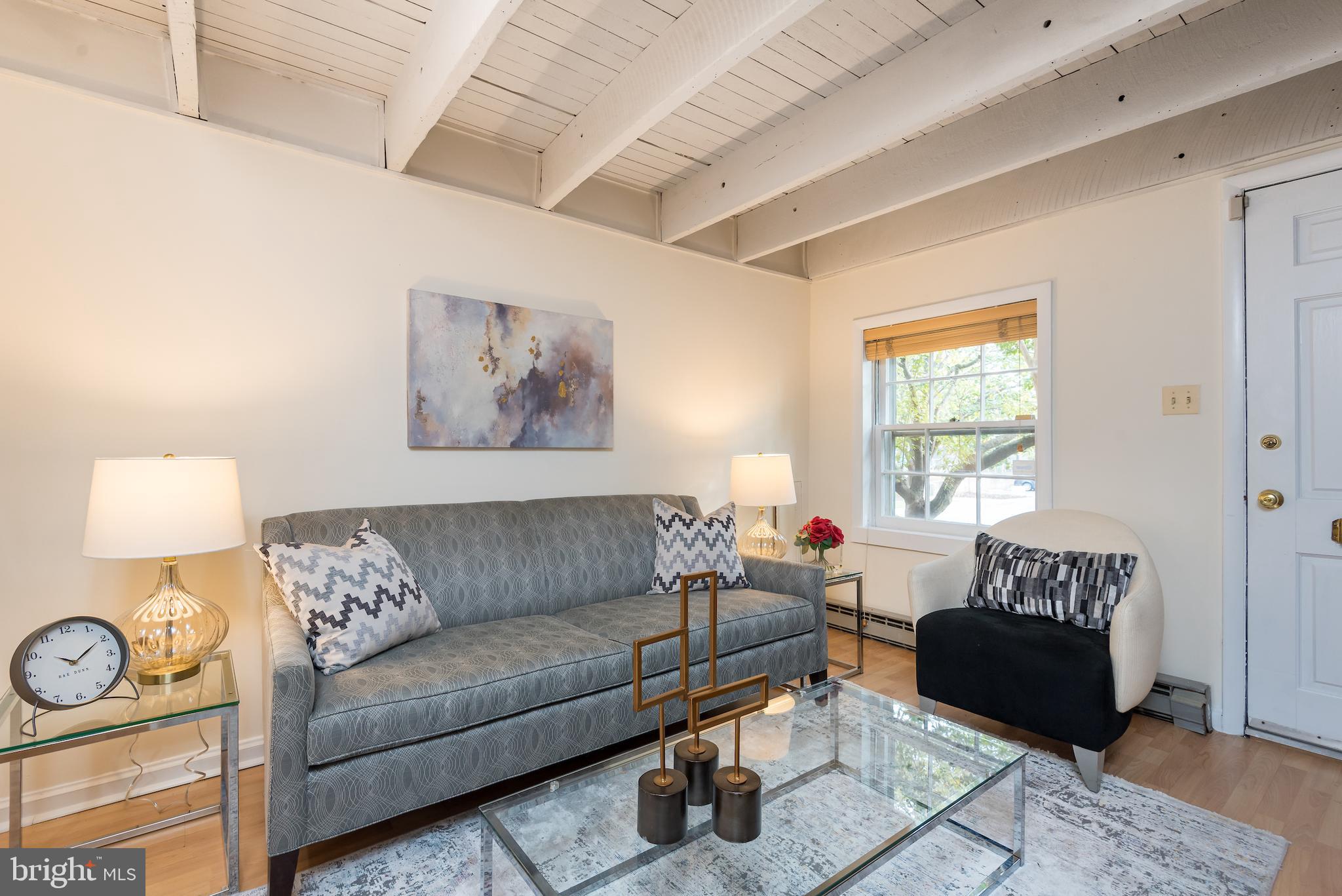 1202 D Street Southeast Washington, DC 20003 - Photo 4 of 20 Gallery Image 4