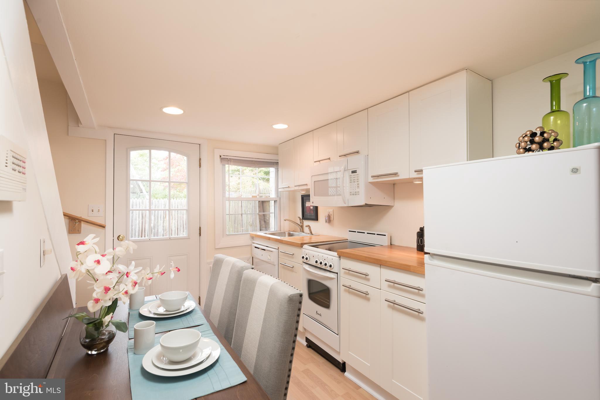 1202 D Street Southeast Washington, DC 20003 - Photo 7 of 20 Gallery Image 7
